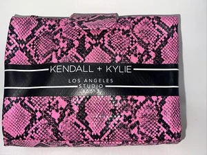 Bolso de Cosméticos de Viaje Plegable Colgante Kendall and Kylie Rosa - Imagen 1 de 11