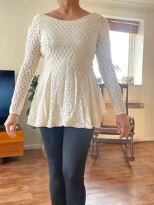 lace peplum top - Picture 1 of 6