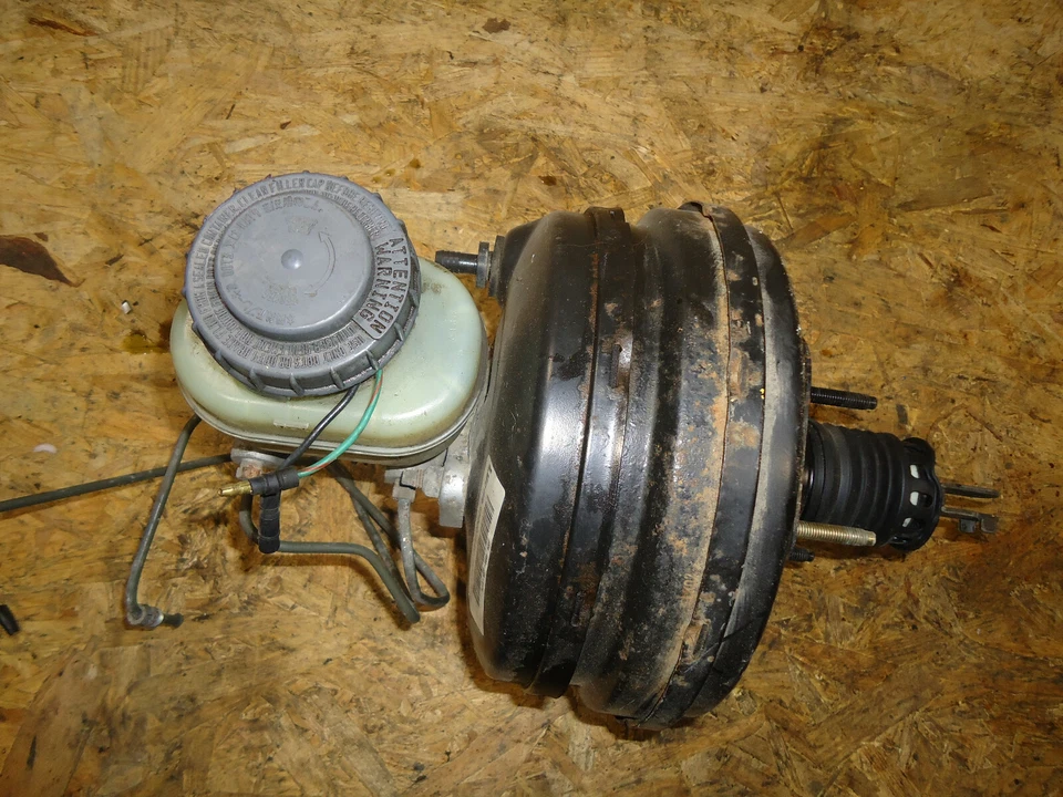 Honda Odyssey 2000 potencia freno refuerzo cilindro maestro Foto 1 de 4