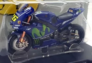 Altaya 1/18 Scale 6224A - Yamaha YZR-M1 #46 World Championship 2017 Rossi - Picture 1 of 5
