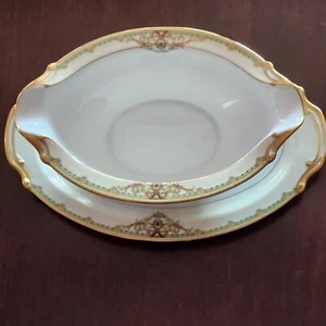 Vintage Noritake Milford  Floral Gravy Boat with Attached Underplate 89486 Green - Picture 1 of 3