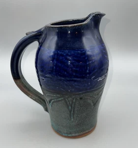 Großer Krug Krug Kunstkeramik Ton Vase mit Daumenauflage blau/grün signiert 8,5" - Bild 1 von 6