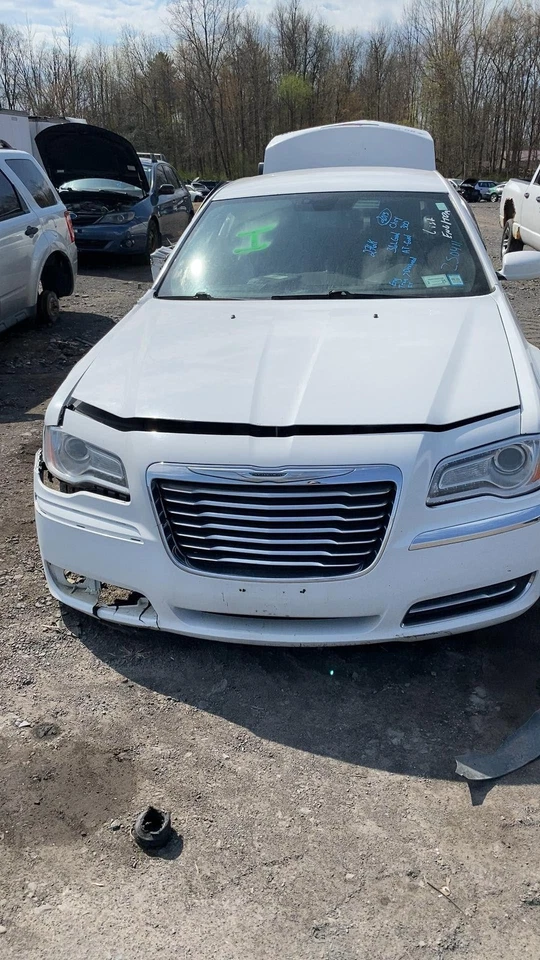 11 12 13 CHRYSLER 300 Engine Assembly/motor - Image 1 of 4