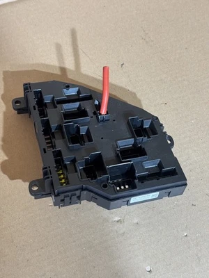 2013-2017 BMW F25 X3 xDrive28i AWD 2.0L N20 Rear Power Distribution Fuse Box OEM - Image 1 of 3