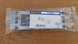 GEZE Montageplatte für TS 2000 silber 055756 inkl. Schraubenbeutel - Bild 1 von 9