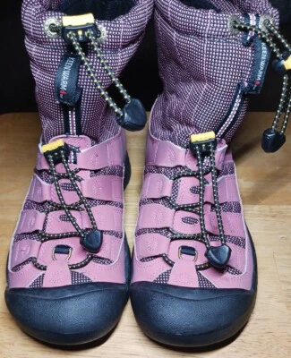 Botas Keen Shellback Keep Warm -25F 200 g aislamiento para mujer talla 5 - malva/negro- Foto 1 de 4