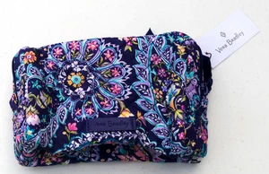 Vera Bradley Medium Cosmetic Case in French Paisley. NWT - Picture 1 of 4