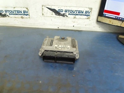 ECU Volkswagen Jetta III (1K2) Sedan 1.6 FSI 16V (BLF(Euro 4)) 2006 03C906056DP - Immagine 1 di 4