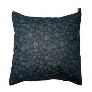 Skull & Cross Pirate Cushion Cover Case fits 18" x 18" 100% Cotton Halloween - Picture 1 of 1