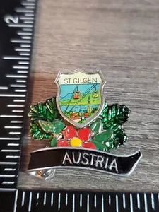 St Gilgen Austria Travel Souvenir Lapel Pin See Pictures i2 - Picture 1 of 3