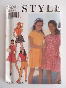 Style 2304 Girls' Top, Skirt, Trousers, Shorts Pattern Size 9-14 UNCUT - Picture 1 of 3