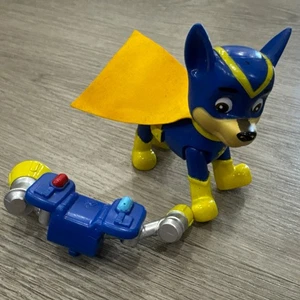 Figura Paw Patrol Chase Super Pups con capa y paquete extraíble juguete completo muy buen estado - Imagen 1 de 12