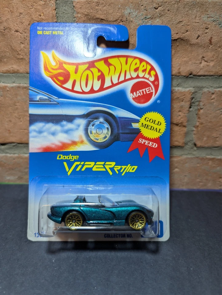 Ruedas Hot Wheels 13585 Viper Rt10 oro verde Foto 1 de 1