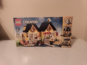LEGO CREATOR: Beach Hut (31035) 3in1 Retired 100% Complete