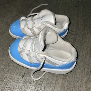 Nike Air Jordan 11 Retro BT UNC Carolina Blue 505836-106 Baby Toddler Size 8C - Picture 1 of 17