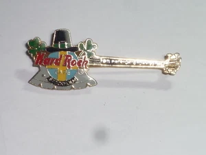 Hard Rock Cafe - 3D Core Guitar Pin " Sankt Patricks Day 99 " STOCKHOLM - Bild 1 von 2