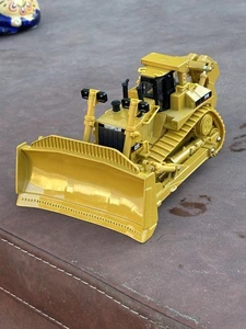Caterpillar CAT Diecast D11R Dozer w/ Ripper 1:50 Scale Norscot Group - Picture 1 of 20