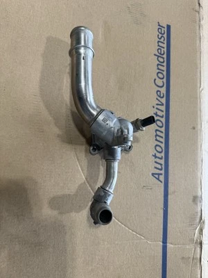 Jeep Wrangler JL 2018-2025 2,0 L OEM termostato con carcasa 05048424 19 20 21 2,0  Foto 1 de 2