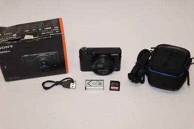 Sony Cyber-Shot RX100 VII 4K UHD Compact Digital Camera - DSC-RX100M7 - Image 1 of 4