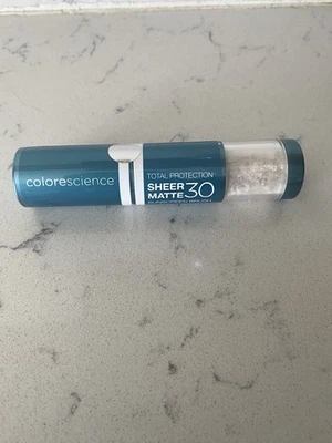 Colorscience Sheer Matte Spf30 Powder Sunscreen Brush - Image 1 of 2