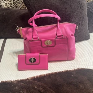 Kate Spade Turnlock Bag With Matching Wallet In Stunning Pink NWT - Picture 1 of 8