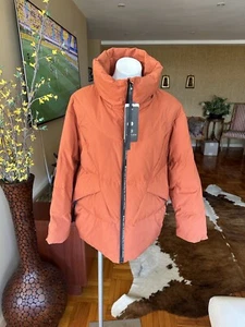 Neu mit Etikett. NEUE FARBE Stylische, charmante gefütterte Jacke mit Kapuze. Neueste Kollektion Gr. EU 40 - Bild 1 von 14