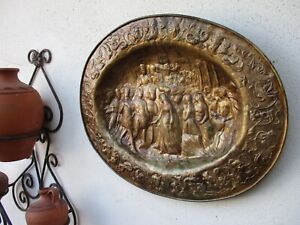 Vintage 1930s Huge in Brass Old French Tray 3D Relief Medieval Scene Warriors