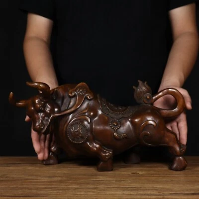 7.48" Ancient Chinese Pure copper the Wall Street Bull Statues - Image 1 of 4