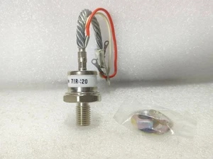 NEW🆕 IR 7IRC20 STUD MOUNT THYRISTOR DIODE SEMICONDUCTOR 20A RECTIFIER TUBE - Afbeelding 1 van 8