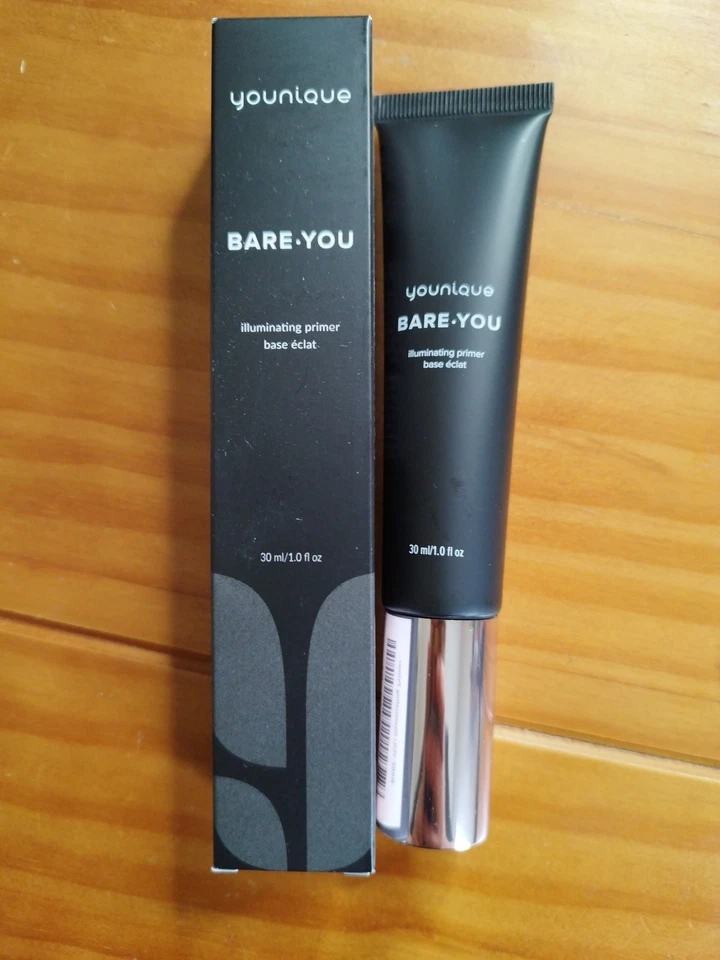 Base Éclat Illuminatrice Younique - Photo 1/3