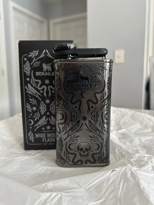 Stanley Halloween Fácil Relleno Acero Inoxidable 8oz Frasco Damasco Mortal Nuevo EN MANO Foto 1 de 4