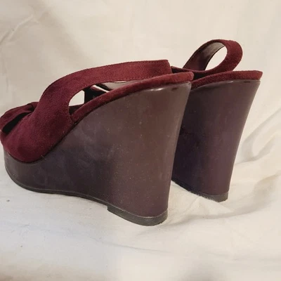 Vintage Women's Shoes Platform Heels Burgundy by Studio 1940 Size 9, Unused - Image 1 of 4
