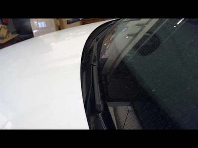 TT AUDI 2008-2015 Left Wiper Arm               1656784 - Image 1 of 4