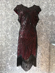 Ladies Stunning Art Deco Red/Black Gatsby Sequin Party Dress (UK 12/14) - Picture 1 of 13