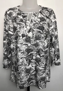 Chicos 1 Women's M Knit Top Pullover 3/4 Sleeve Cotton Blend Zebra Jungle Print - Picture 1 of 10