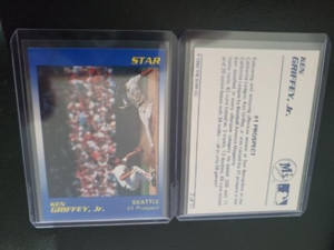1990 STAR COMPANY Ken Griffey Jr #7 Blue Baseball Card MARINERS HOF Sharp