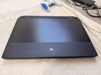 PREDATOR Helios i7 12GEN, 3070TI, 16 GIGS OF RAM, 1 TERABYTE OF STORAGE, QHD - Image 1 of 3