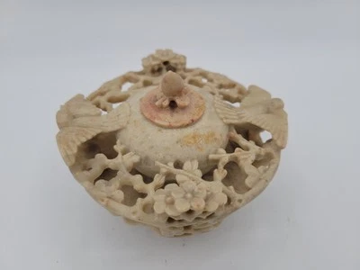 Jabonera china calada tallada de colección flores pájaros quemador de incienso tapa de maceta  Foto 1 de 4