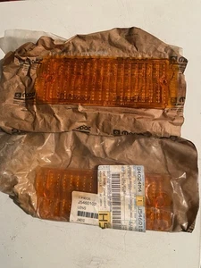 1976-1991 Jeep J-10 Wagoner Set Of Front Amber Parking Lamp Lenses (2) NOS - Picture 1 of 1