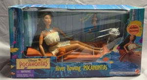 Bambola canoa motorizzata vintage sigillata Mattel 1995 Disney Pocahontas River Rowing - Foto 1 di 9