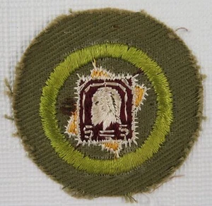 Francobollo Collezione Distintivo Merito 1947-1960 Tipo E [MB-642] - Foto 1 di 1