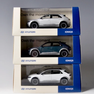 Mini coche diecast Hyundai Ioniq 5 motores escala 1:43 miniatura exhibición juguete Foto 1 de 2