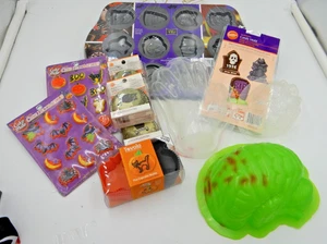 LOTE Halloween HoRRor Lote para Hornear: Sartén, Cerebro, Corazón, Moldes de Caramelo, Moldes para Cupcakes y - Imagen 1 de 8