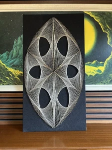 Vintage Large Space Age Geometric String Nail Art Mid Century Atomic Habitat - Bild 1 von 10