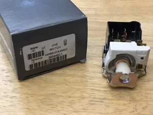 international OEM headlight switch 393442C1 - Picture 1 of 13
