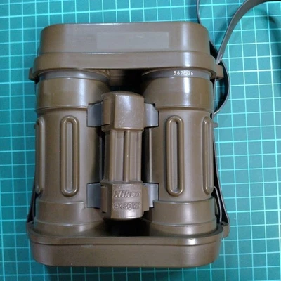 Nikon 8x30 Military Binoculars 75° Wide View Spotting Scope Used - Image 1 of 4