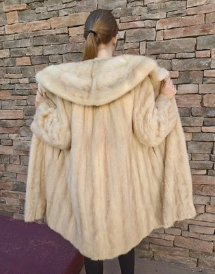 ABRIGO DE PIEL DE VISÓN TURMALINA BLANCO ROTO GENUINO DE LONGITUD MEDIA PIELES COMPLETAS PARA MUJER TALLA L Foto 1 de 4