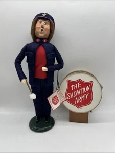 BYERS CHOICE SALVACIÓN EJÉRCITO CAROLER BATERISTA 1996 NAVIDAD 13"" - Imagen 1 de 9