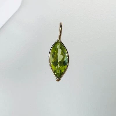 .90CT Natural Marquise Peridot 14K Yellow Gold Pendant Charm 14x4.5mm - Image 1 of 4