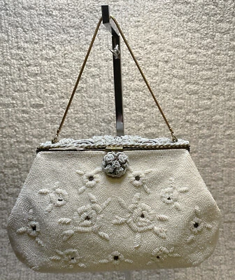 Bolso de mano de colección azul y blanco con cuentas semillas perlas mango de malla dorada floral Foto 1 de 4